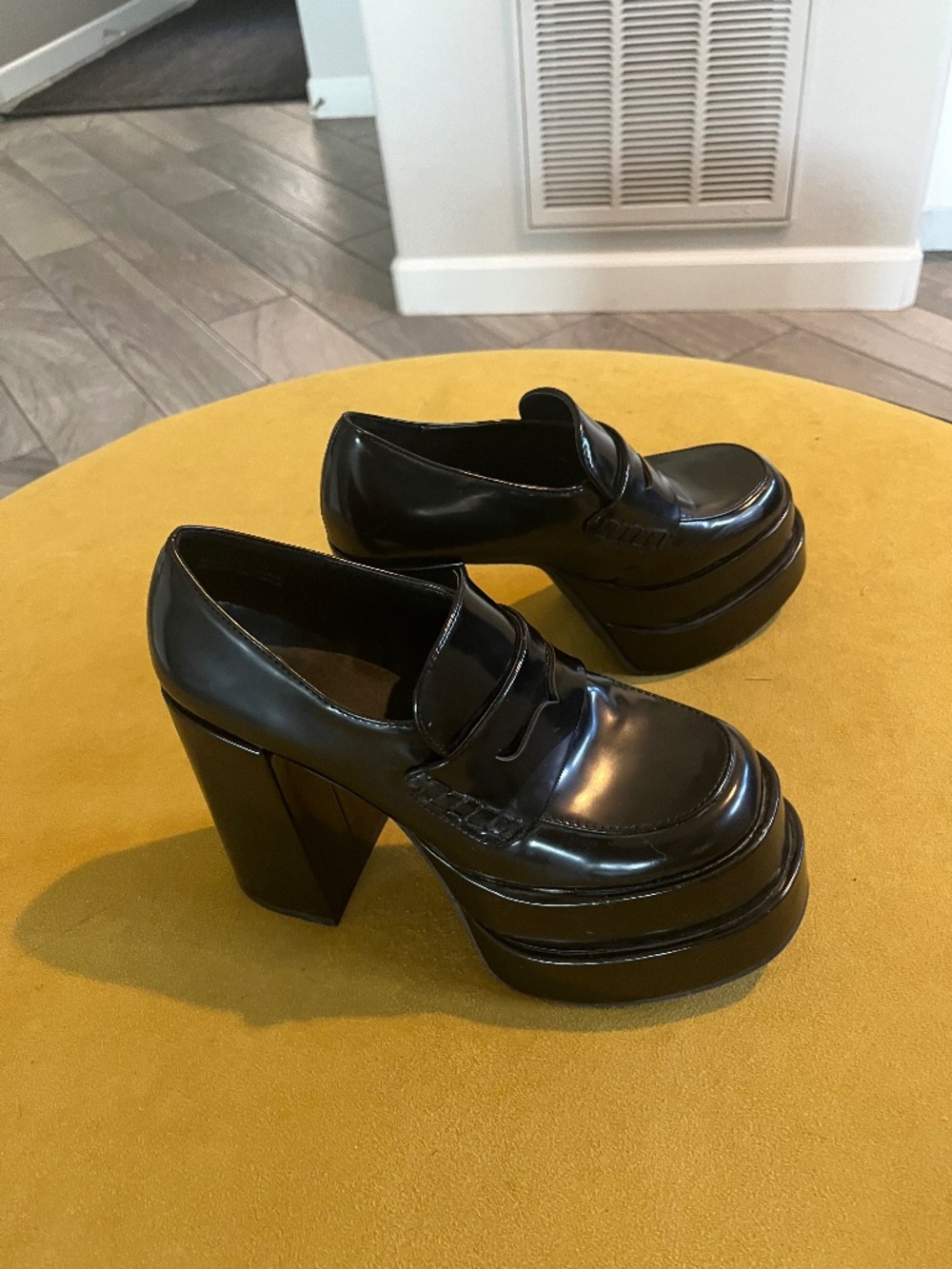 Forever 21 Black Double Platform Loafer Chunky Heels Sz 7 Goth Clueless Bratz
